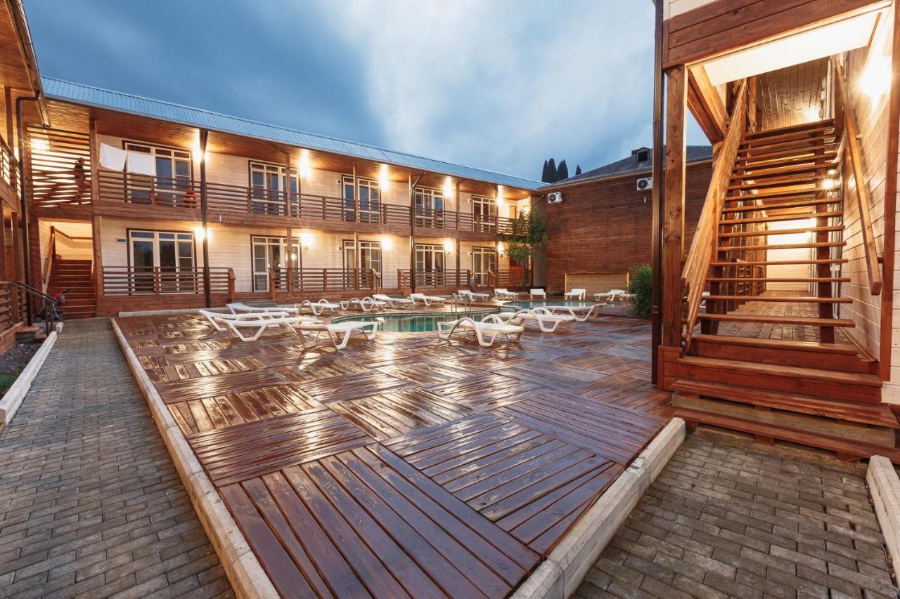 Guest House Amshin Tsandrypsh Exterior photo