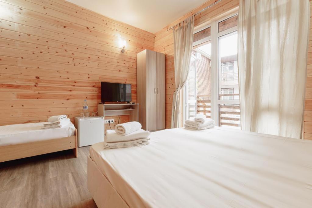 Guest House Amshin Tsandrypsh Exterior photo