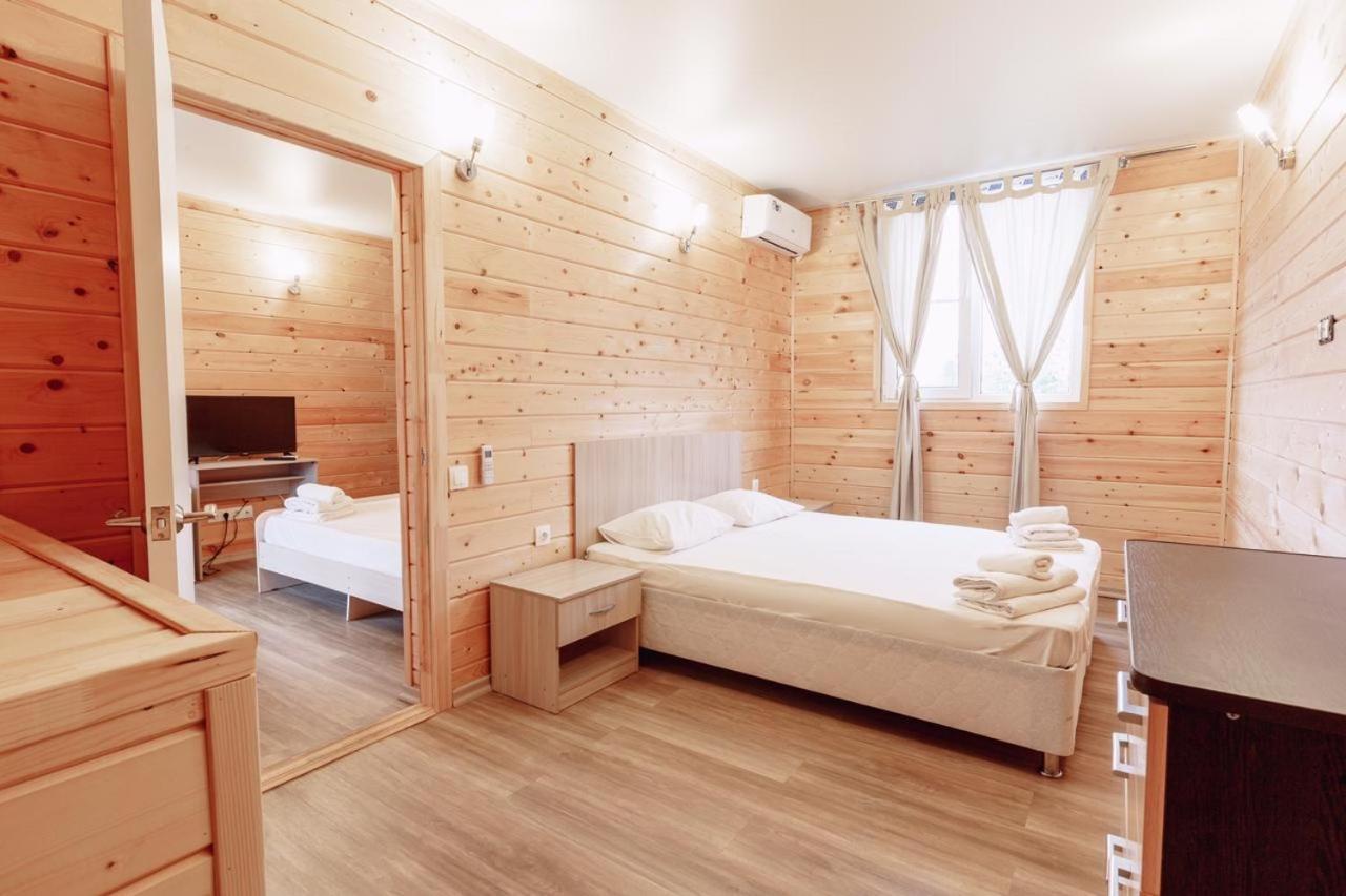 Guest House Amshin Tsandrypsh Exterior photo