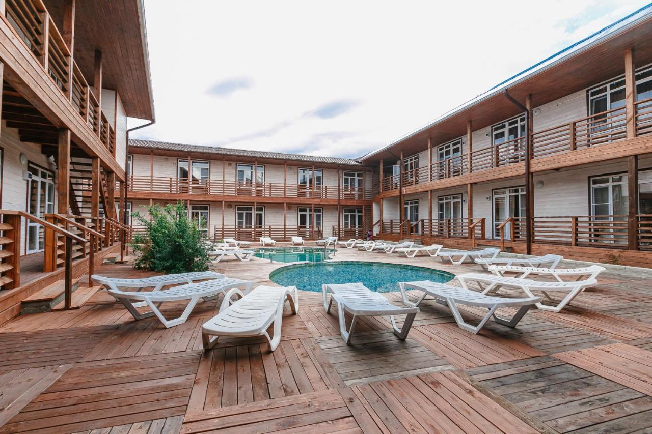 Guest House Amshin Tsandrypsh Exterior photo